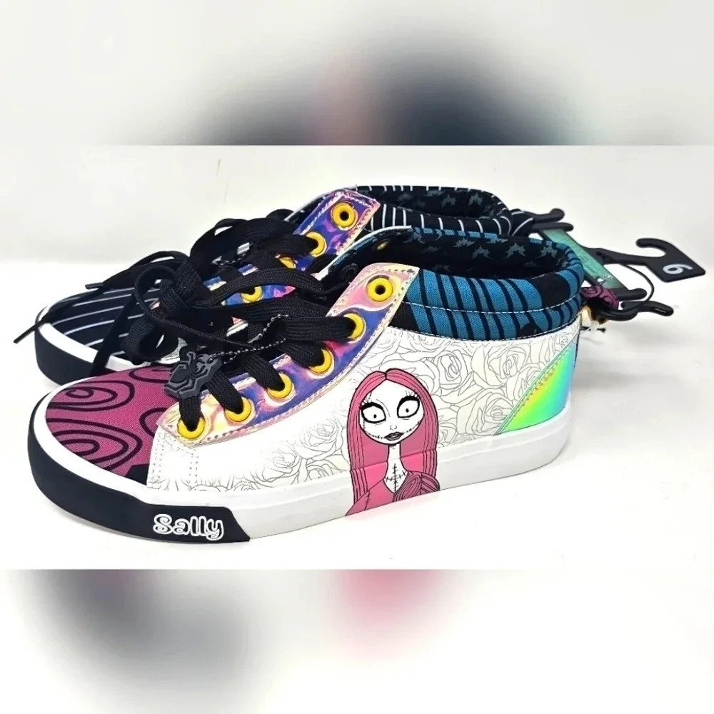 Women's Disney Ground Up Nightmare Before Christmas Hi Top Sneaker Size 6